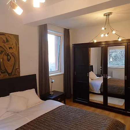 Villa Marble Villa: Luxury Estate - But Intimate Sinaia
