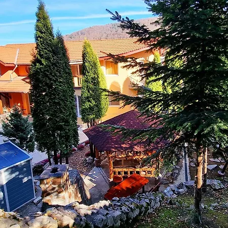 Villa Marble Villa: Luxury Estate - But Intimate *